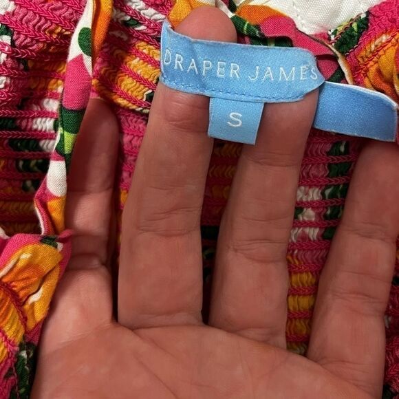 Draper James Orange Blossom Smocked
Sundress Tie Sleeves small orange yellow - Picture 10 of 12